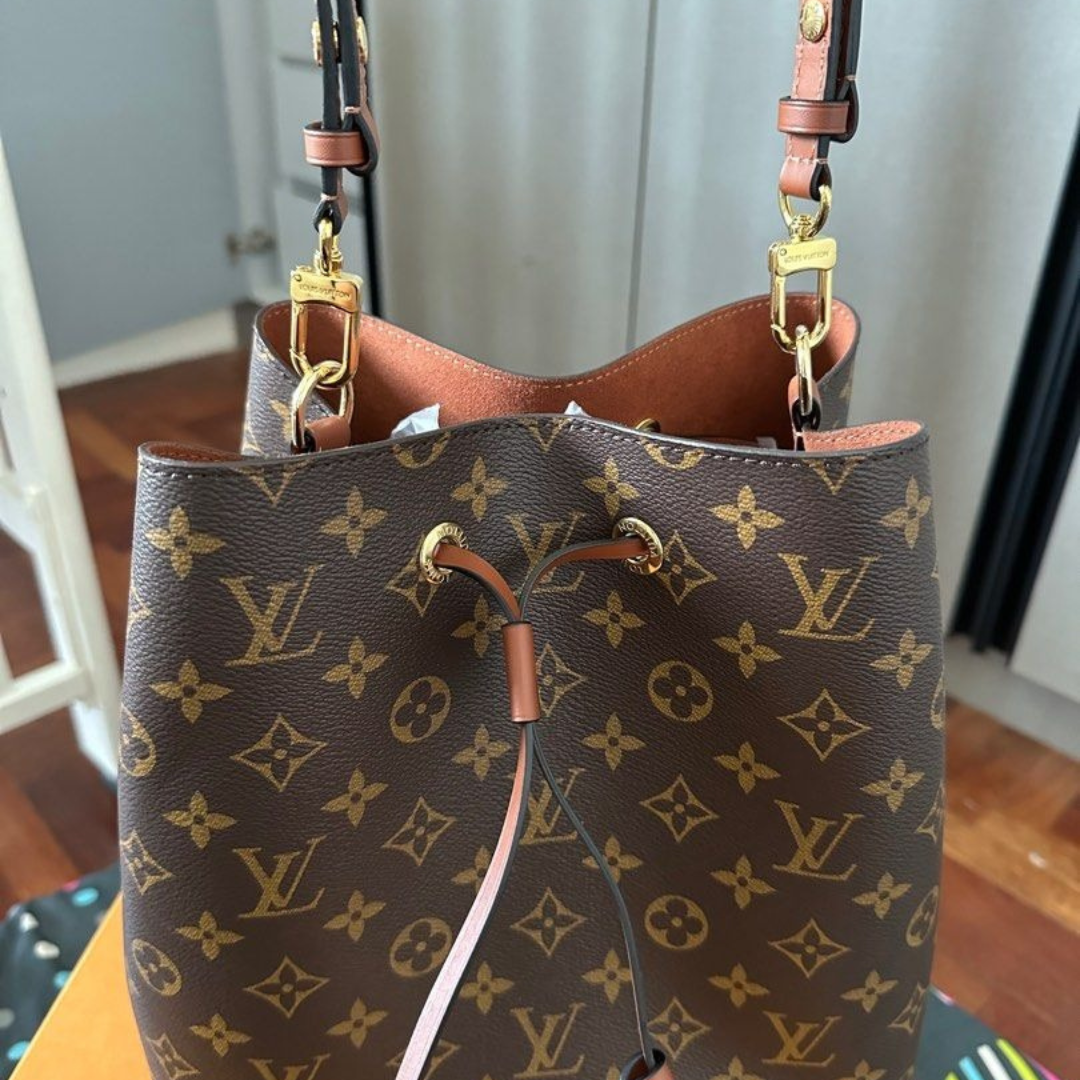 LV Néonoé Mm Bag