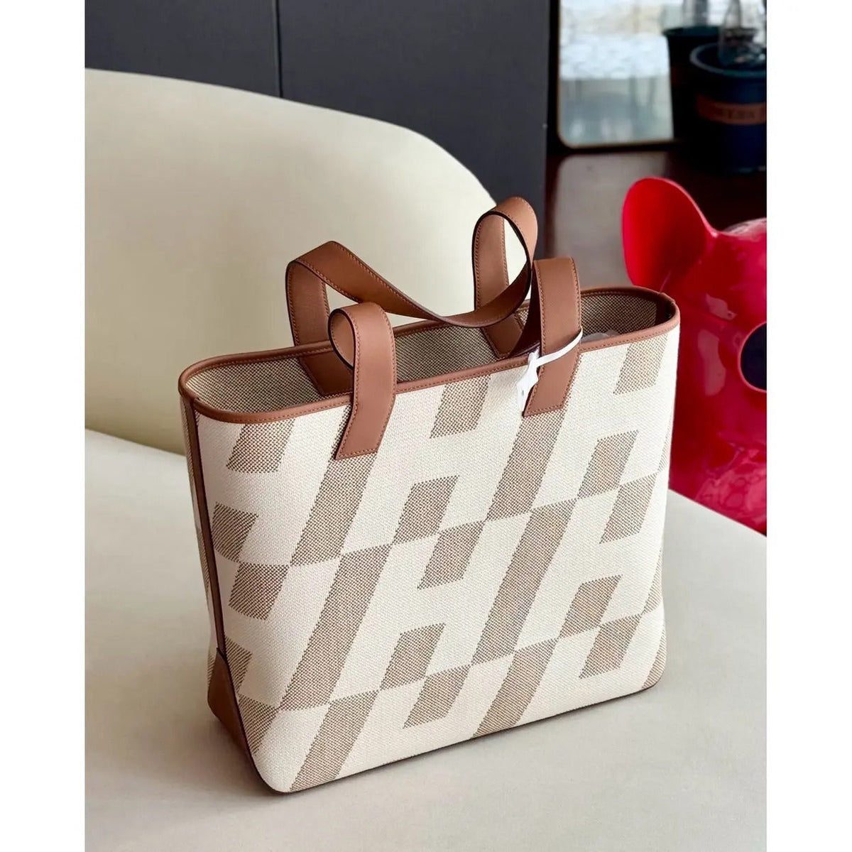 Slanted H Shopping Tote 40 By HMÈ