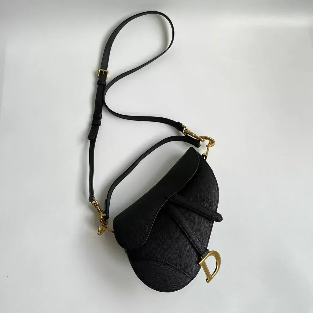DR Large Soft Saddle Handbag With Strap