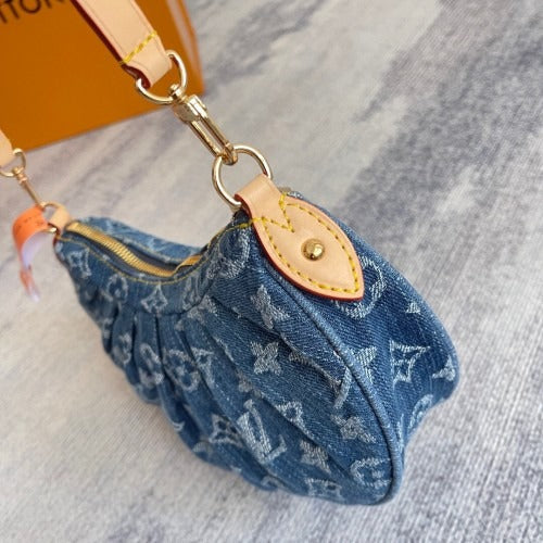 LV Handbag In Monogram Denim