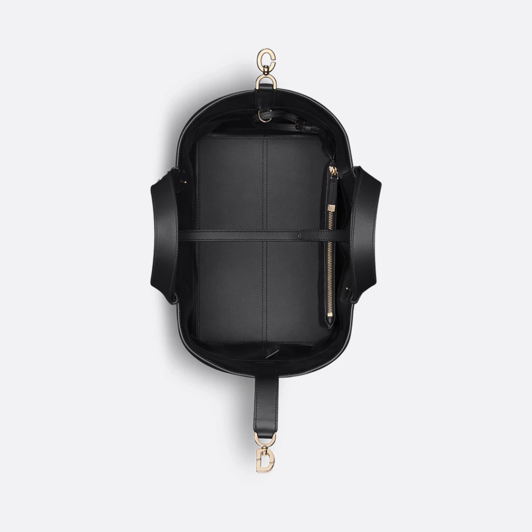 DR Medium-sized Handbag