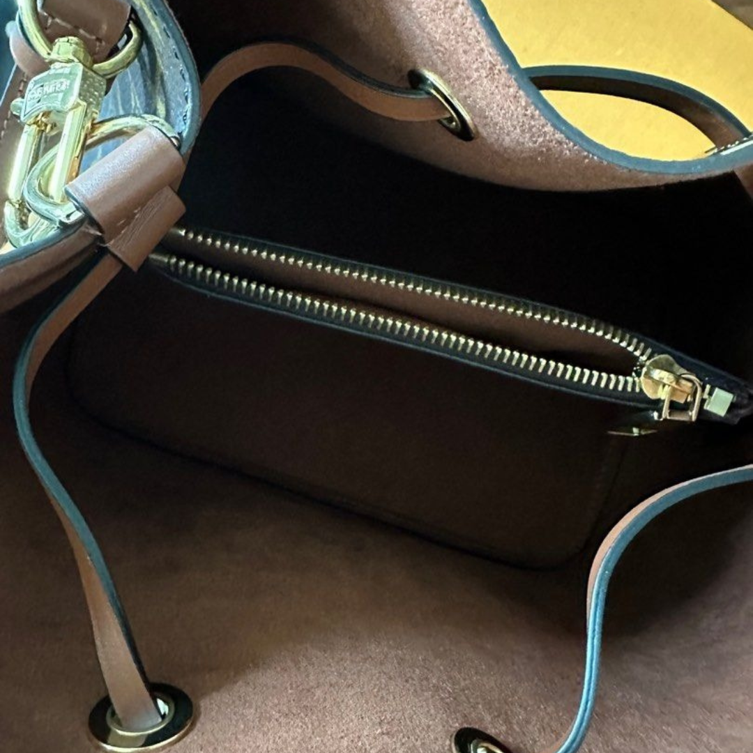 LV Néonoé Mm Bag