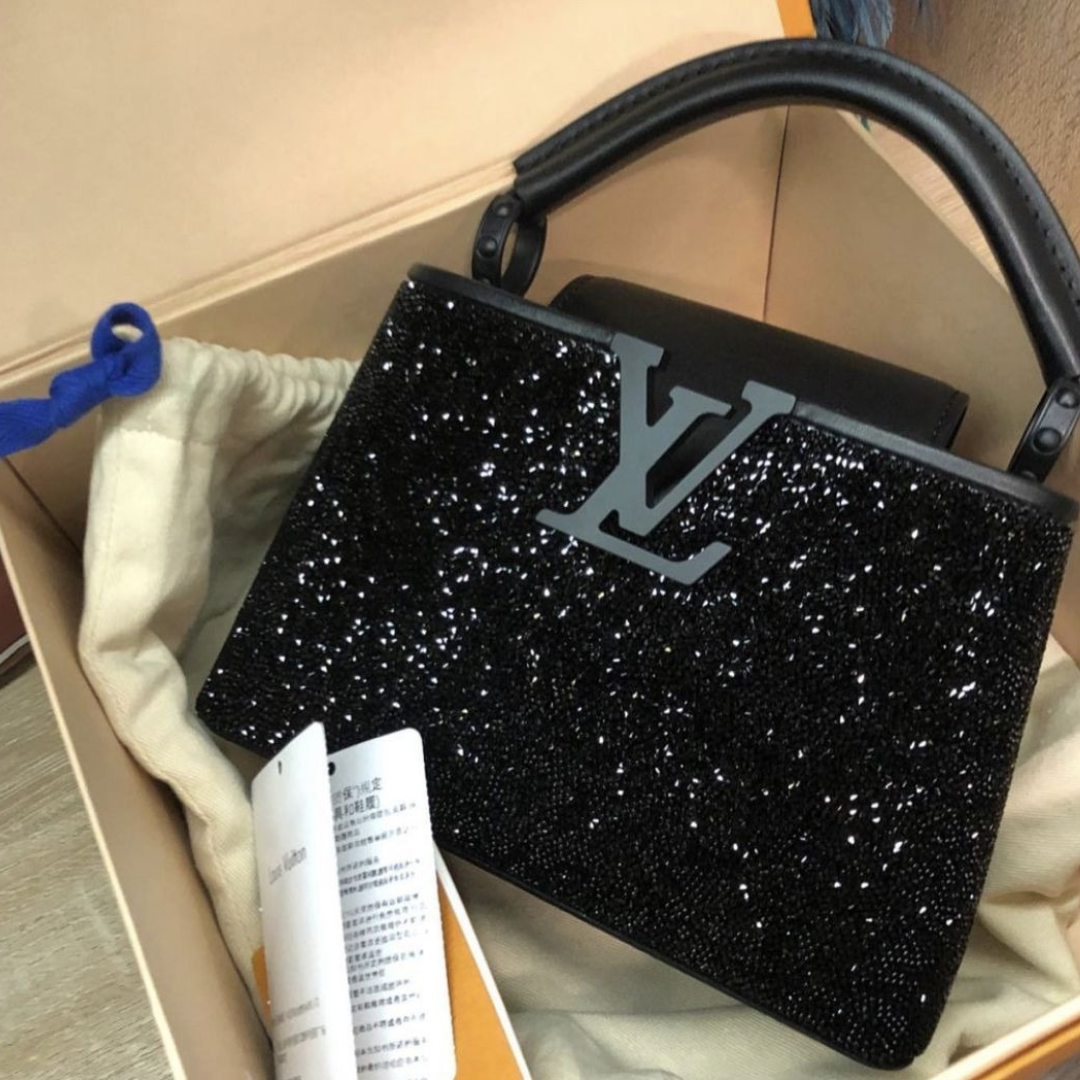 LV Capucines Mini-bag