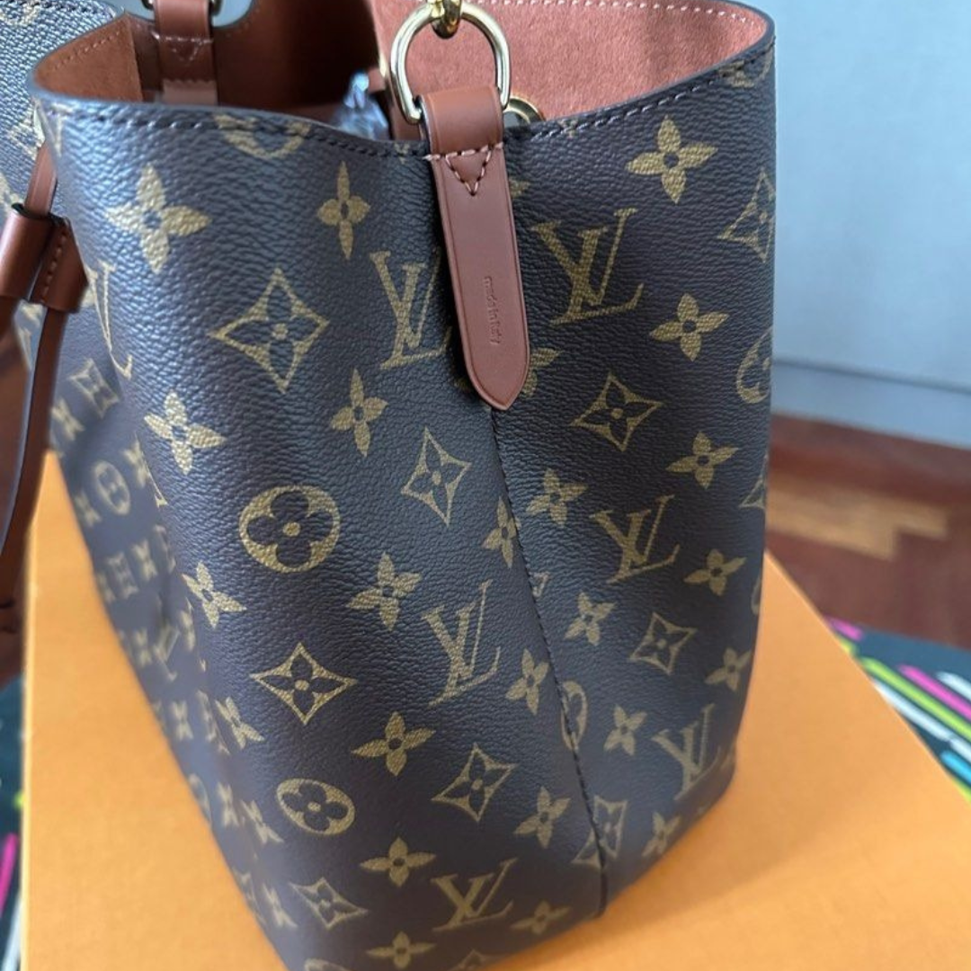 LV Néonoé Mm Bag