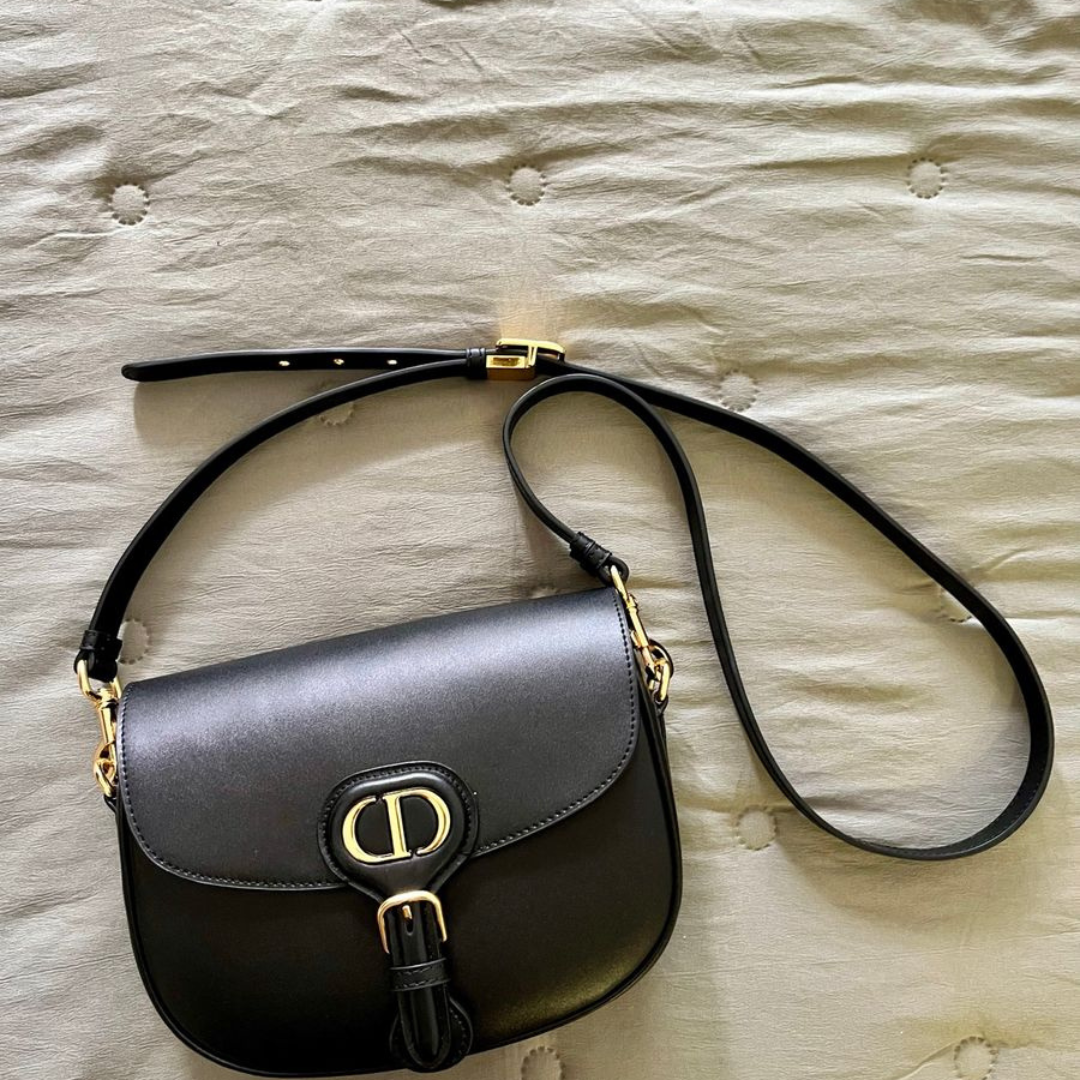 DR Bobby Medium Bag With Shoulder Strap