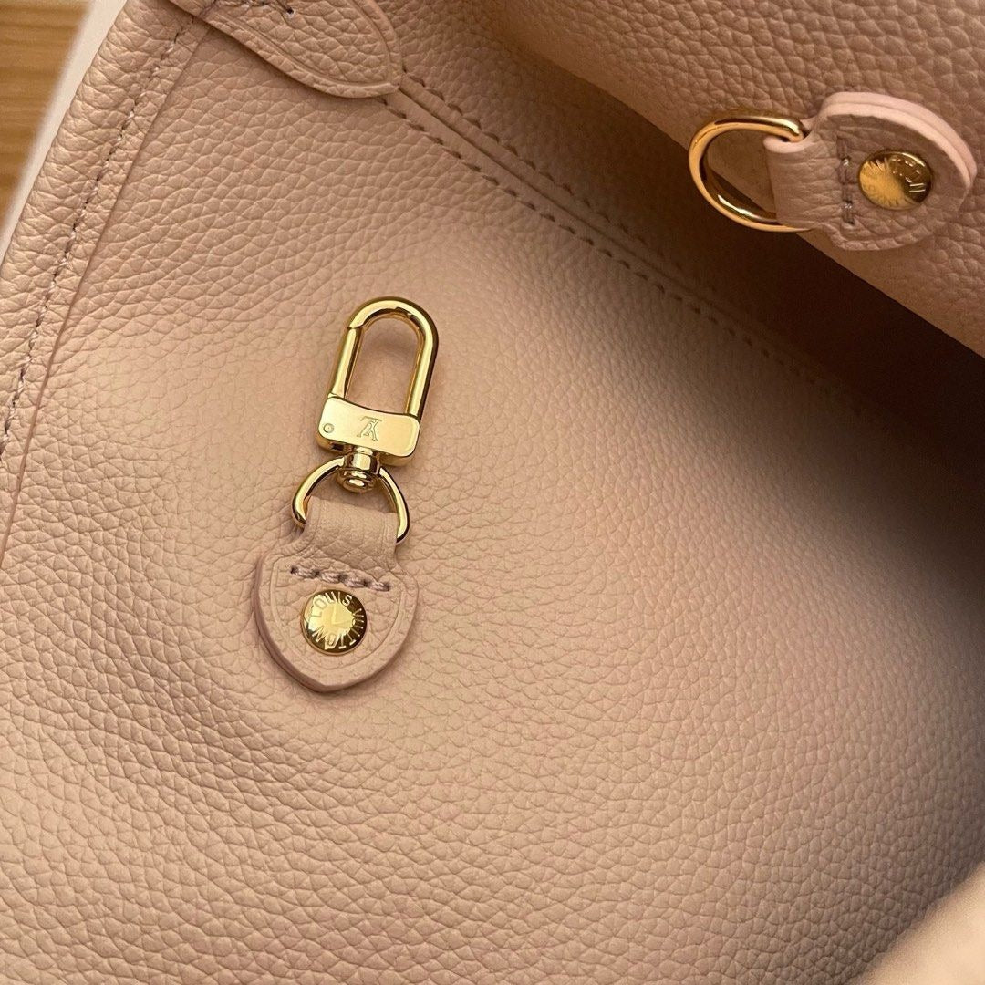 LV Neverfull Mm Reversible Bag