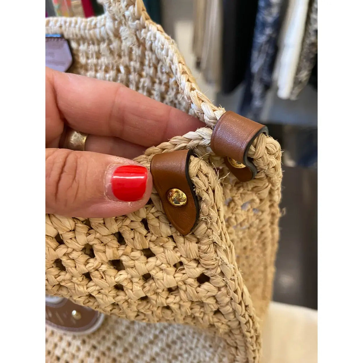 LV Onthego Mm Handbag Made Of Raffia By The Pool