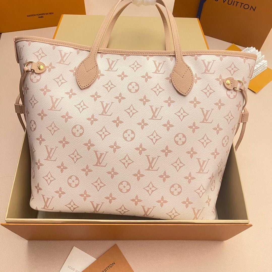LV Neverfull Mm Reversible Bag
