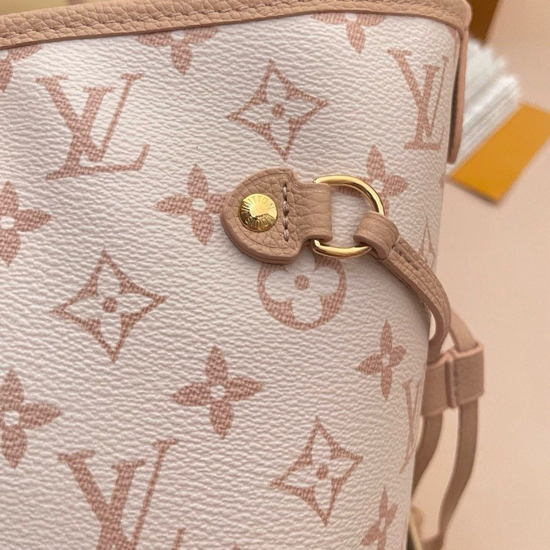 LV Neverfull Mm Reversible Bag